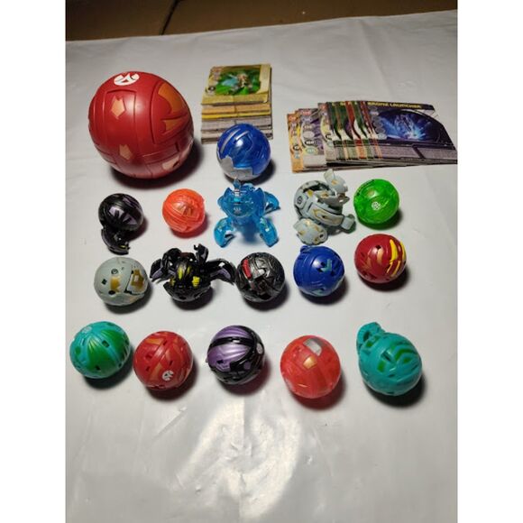 Lot of 18 Bakugan With Cards Large Red Bakugan & More - Picture 1 of 16